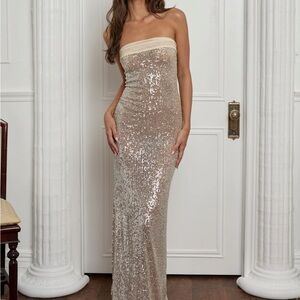 Elizabeth gown in diamond